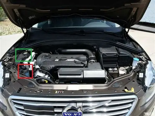 2140 | 回复: 2 沃尔沃xc60论坛 发动机舱里哪一个是添加冷却液的?