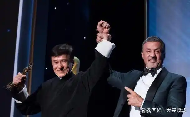 不满成龙被批变老,大师兄洪金宝霸气回怼:有谁不会老?