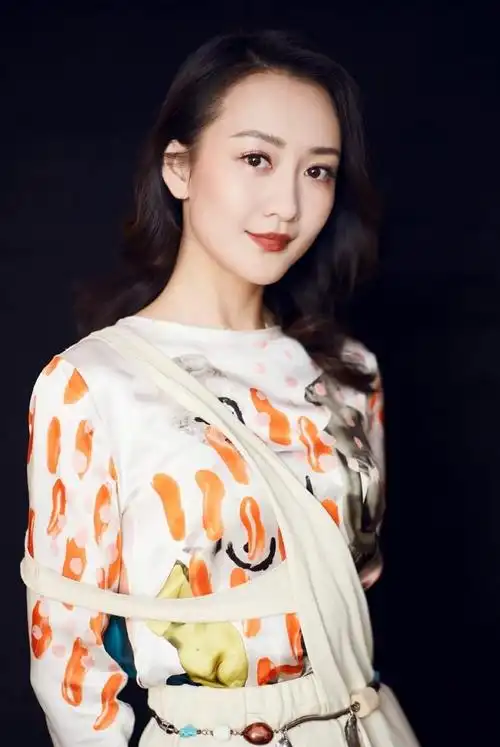 美丽女神王鸥楚楚动人