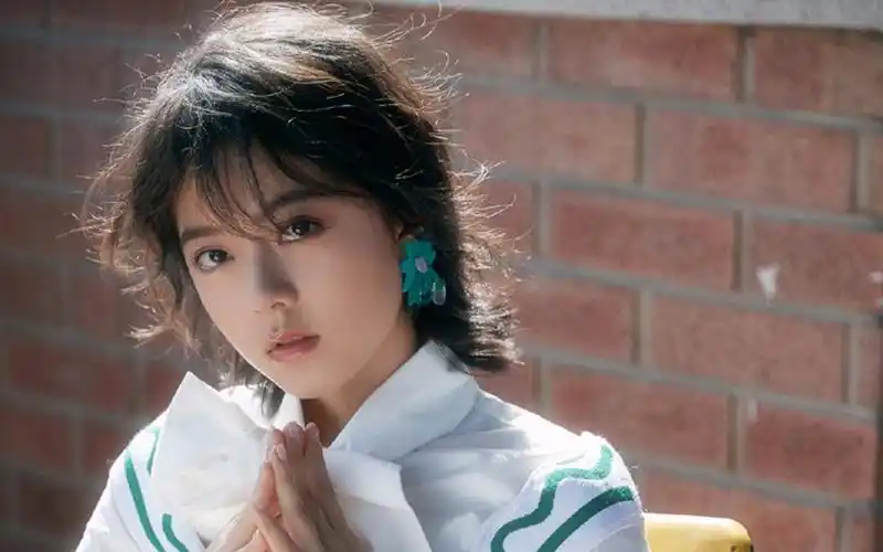 《赵今麦》的盛世美颜,高甜预警!h.264 2k 60 2022-01-30-1556-02