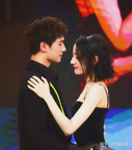 迪丽热巴和杨洋,荣耀cp你们磕糖吗 - 知乎