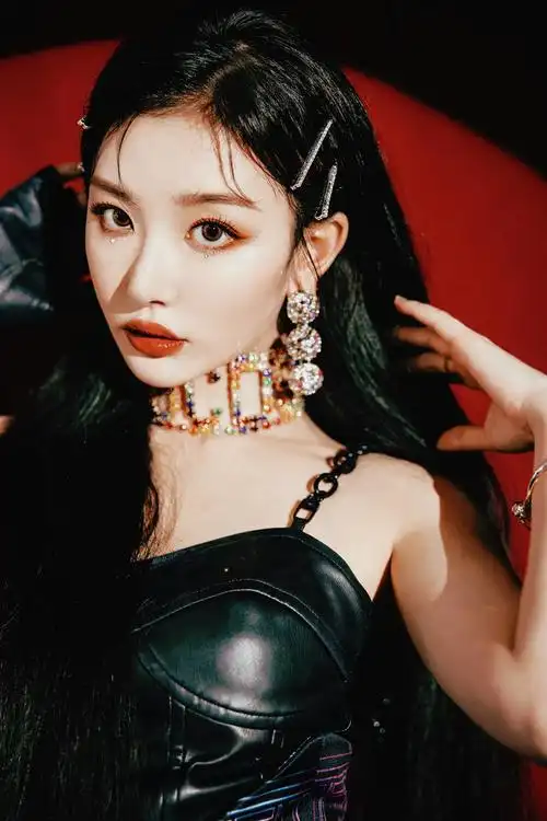 孔雪儿美图…好绝