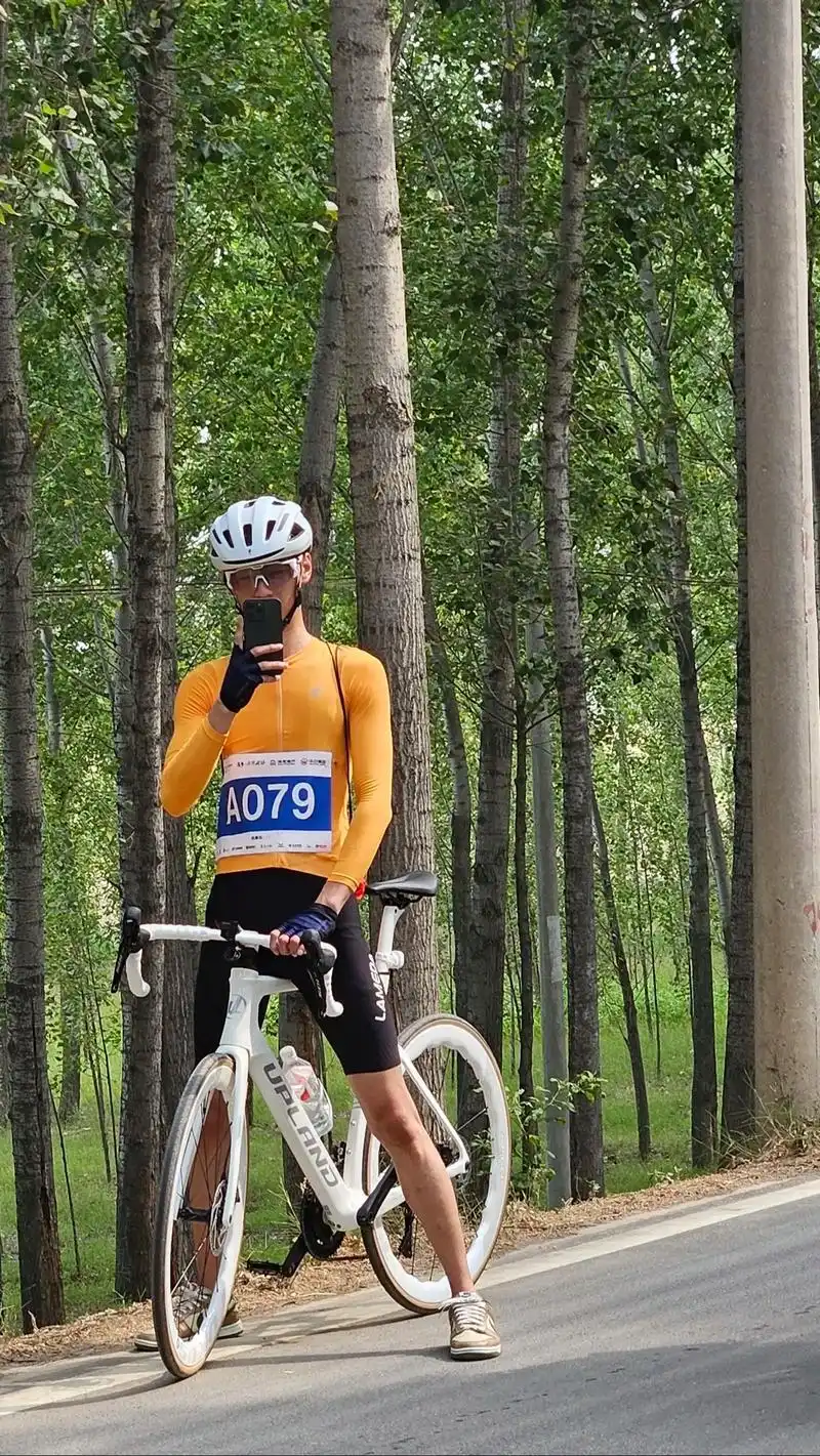 185大帅哥 #骑行city不city city - 抖音