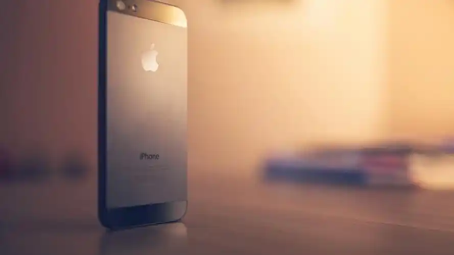 精选小清新lomo风格的苹果iphone手机图片壁纸1