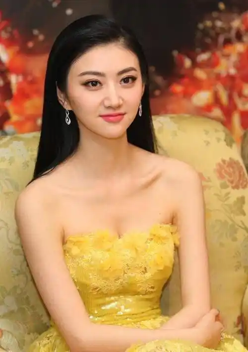 景甜性感照流出,妩媚动人,网友:做不到的女神!_娱乐_明星_头条