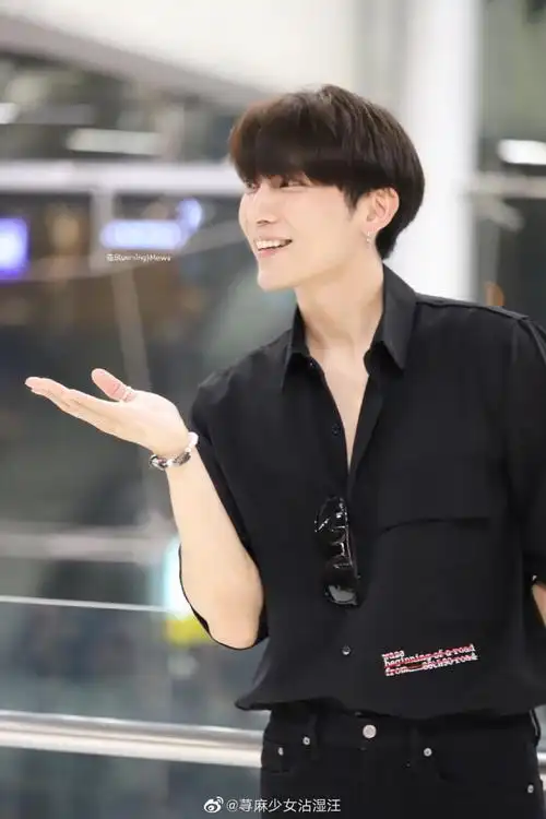 mewgulf 哥哥黑衬衣,超a