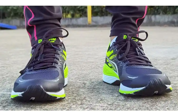 多威战神跑步鞋二代马拉松跑鞋男女mr90201运动鞋中长跑专业田径训练