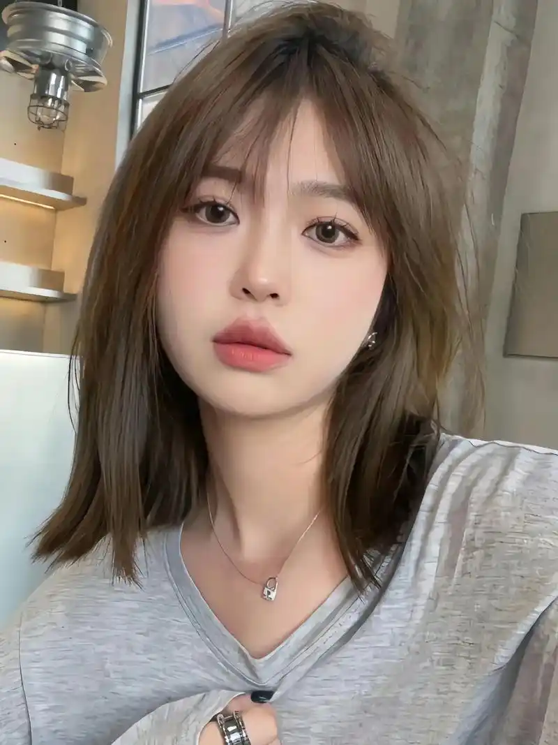 锁骨发.方圆脸层次锁骨发 种草2023最火层次发型,方圆脸女 - 抖音