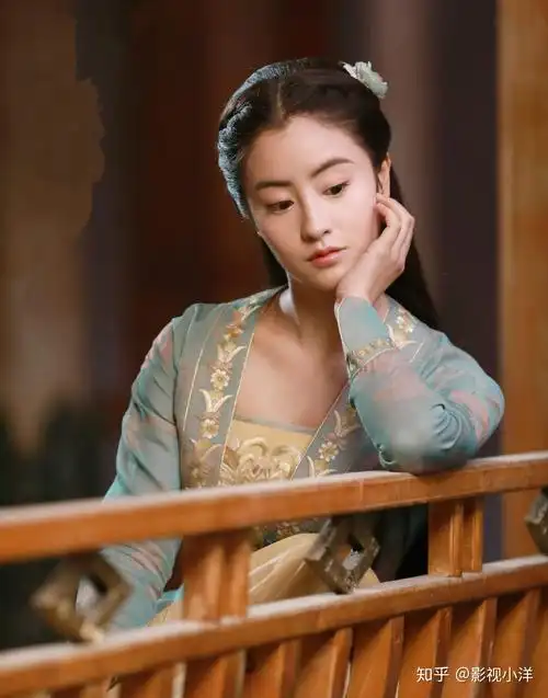 新《神雕侠侣》:小龙女堪称翻版刘亦菲,杨过造型神似二郎神 - 知乎