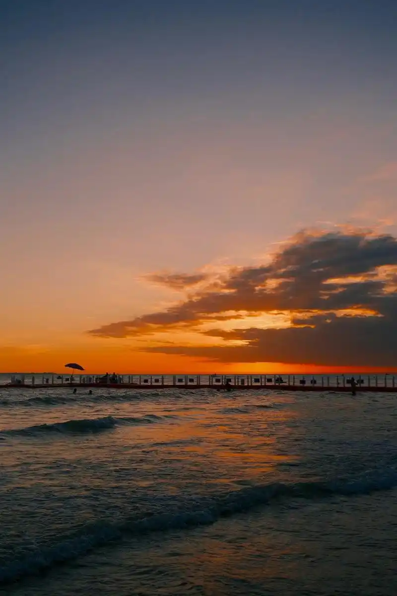 三亚椰梦长廊的梦幻日落,浪漫的不像话78