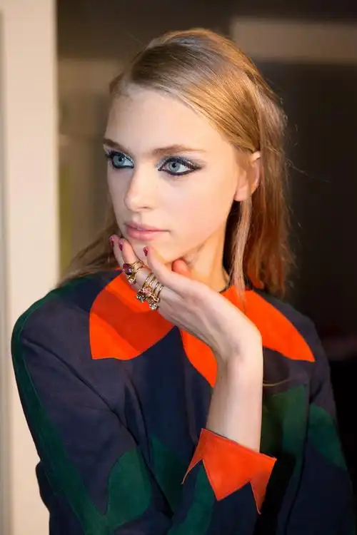 英国发品ghd curvetm卷发造型系列 打造最美弧度