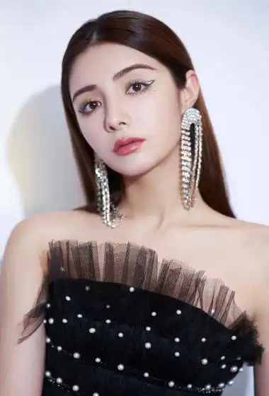 麦迪娜黑纱裙性感写真图片68