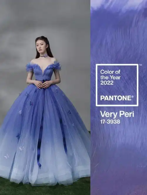 幻蓝夜梦03纯净的长春花蓝渐变色彩高定礼服