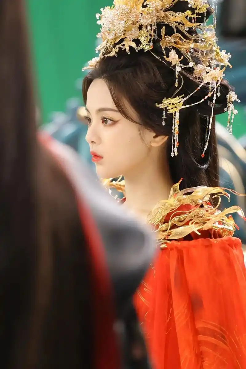 七时吉祥 杨超越古装～这几套红衣(嫁衣) 真的好美,果然是 - 抖音