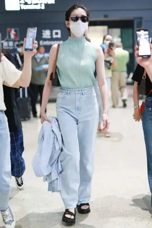 小白鞋对不起……天实在太热了!凉鞋必须安排上了