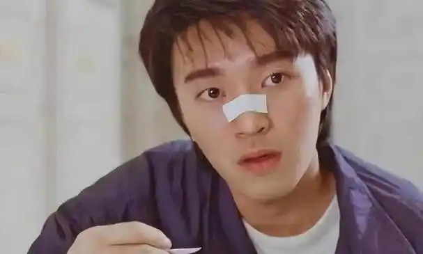 没想到!61岁的周星驰竟以这种方式,给所有的导演们上了一课!