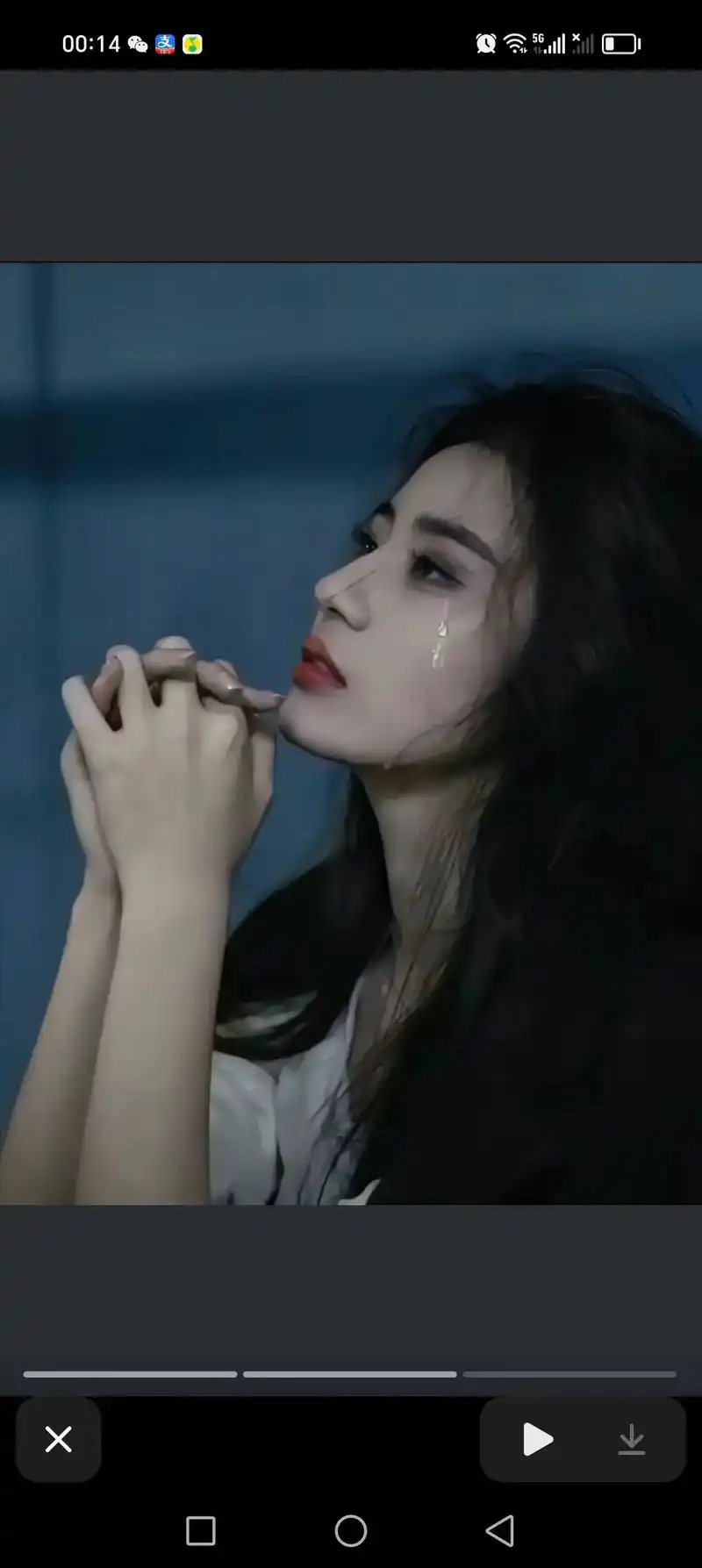 过不过年都无所谓,最痛心的是,世界上那个最疼我的……[流泪 - 抖音