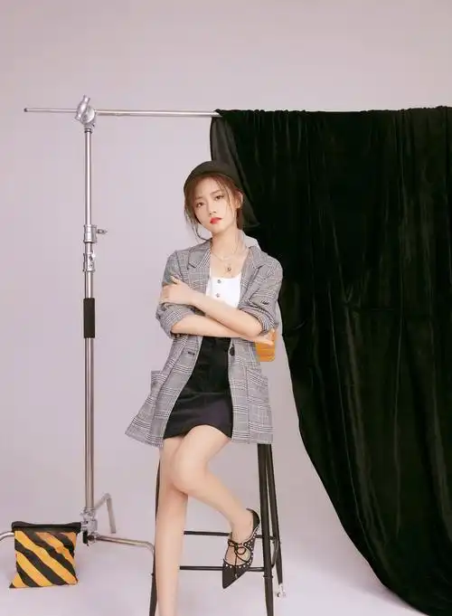 创造101陈意涵ntsnap时尚杂志写真