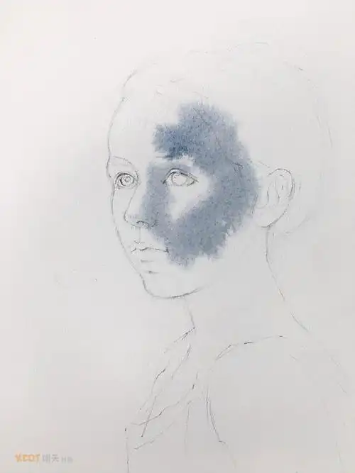 单色水彩少女半侧脸附过程图