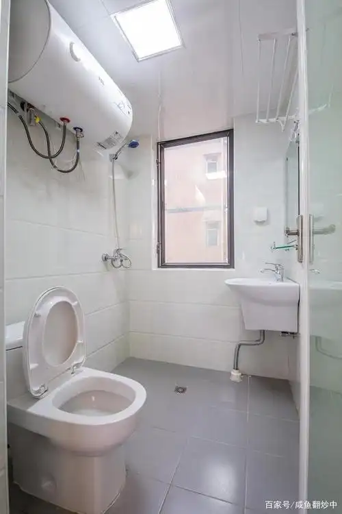 好了,最后还是放些厕所干净整洁的图片吧.