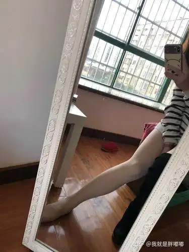 有没有逼真的光腿神器可以推荐?