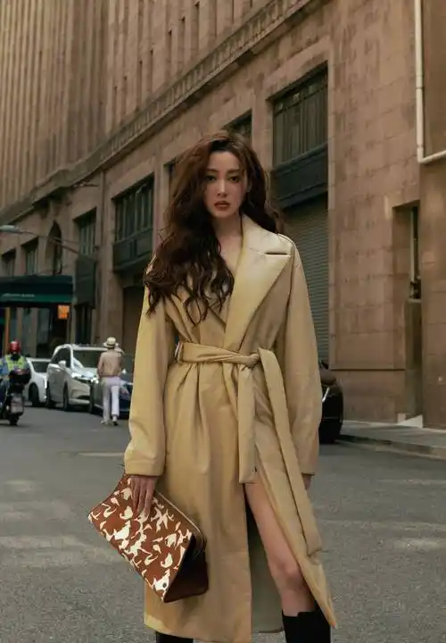 张天爱真会打扮!