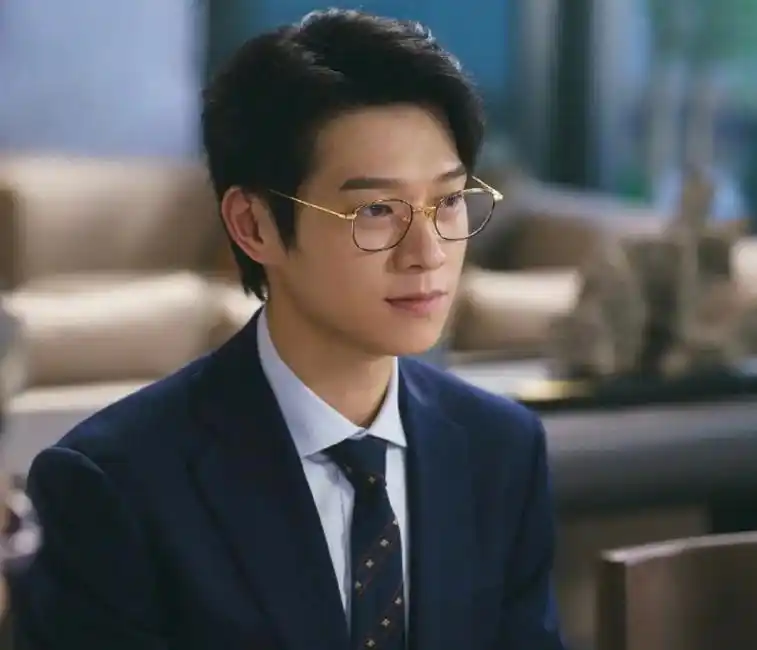 一部电视剧,让全体医学生重修急救包扎,上次搞这么大还是翟天临