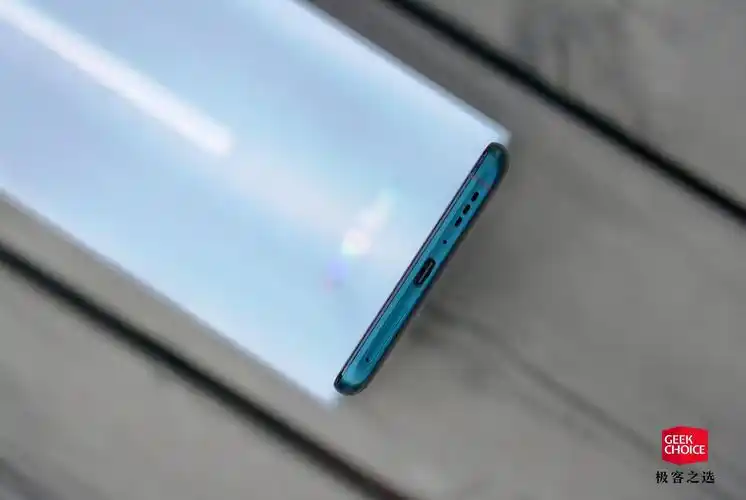 opporeno10倍变焦版体验真全面屏骁龙8553999元起的全能安卓旗舰