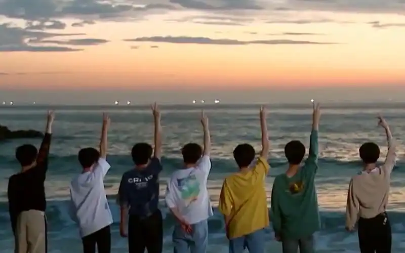 【时代少年团】蜕变之战:一起去海边看日出