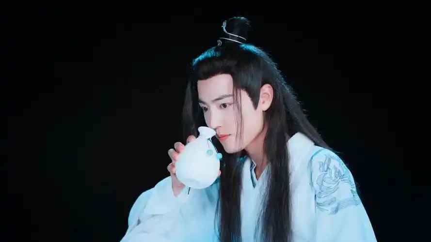 肖战×魏无羡 白衣飘飘的少年羡