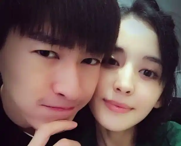 古力娜扎:私密照屡次被男友曝光,一向是清纯人设瞬间崩塌|张翰|模特