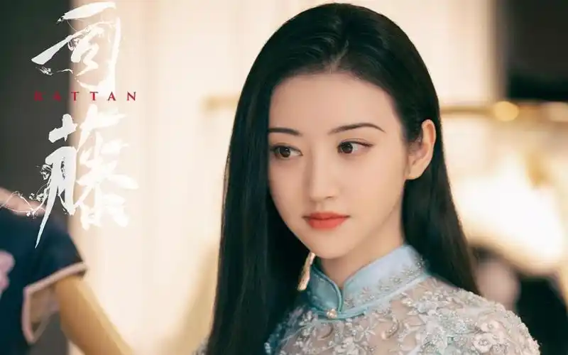 司藤景甜照片高清壁纸