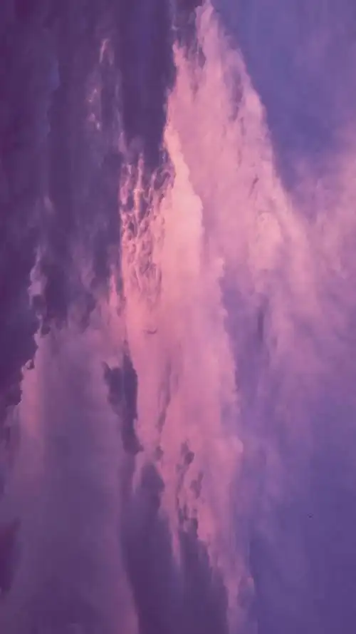 超好看的唯美天空背景图