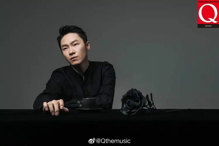 【更新9p新图】太帅了.梁博登了q杂志封面