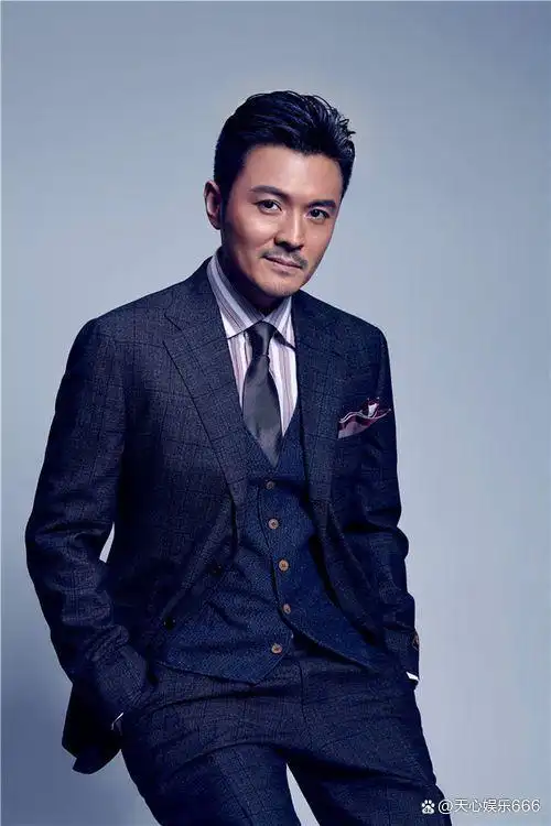 继张嘉译,尤勇等演员改名后,又一知名帅气男演员改了名字