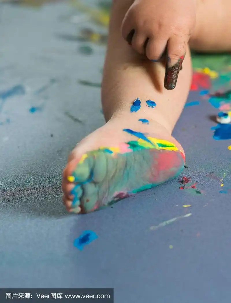 宝宝的脚画