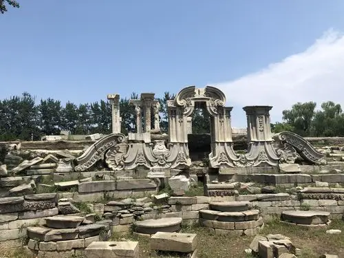 圆明园—沉睡百年的断壁残垣