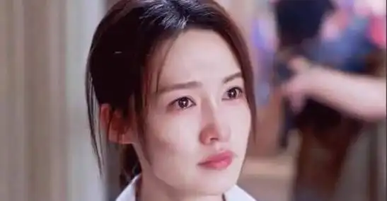 被国家秘密栽培9年的李沁,如今投身娱乐圈,背后原因令人感慨