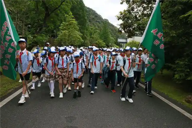 网易首页>网易号>正文申请入驻>图文/刘祺然 叶勋编