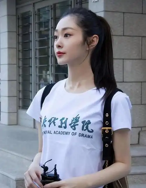 宋轶的旗袍a4腰:"宋轶的腰,夺命的刀;宋轶的臀,勾人的魂"