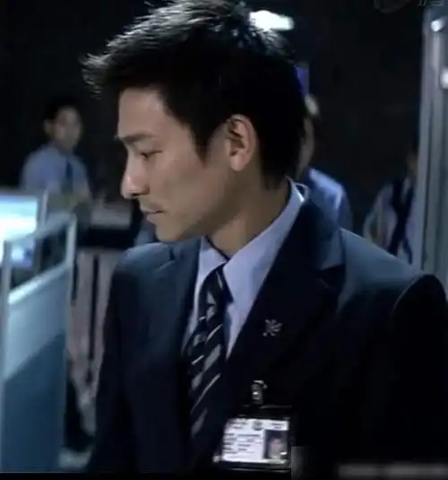 刘德华在《无间道》里面从容的魅力