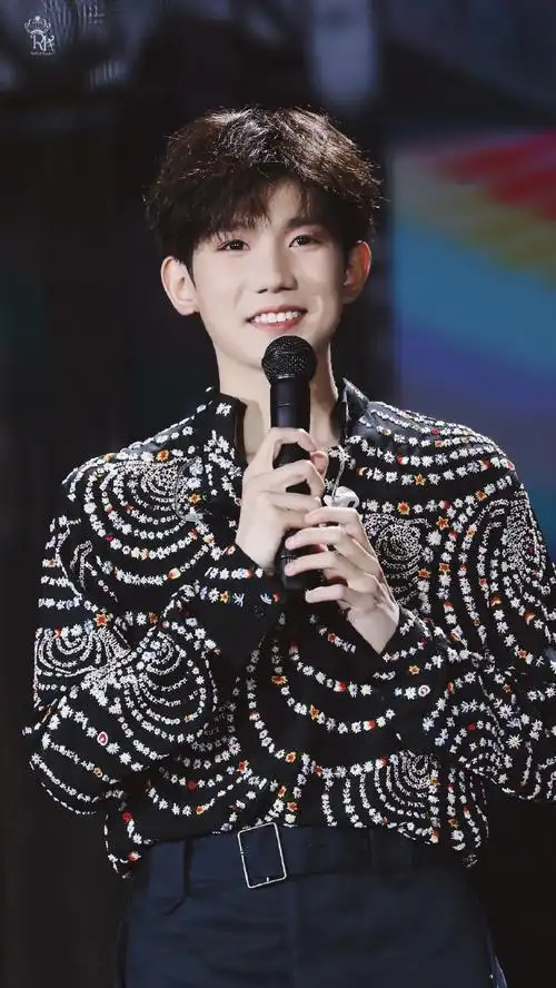 王源全新创作ep叮叮猫儿##王源23岁且放青山远