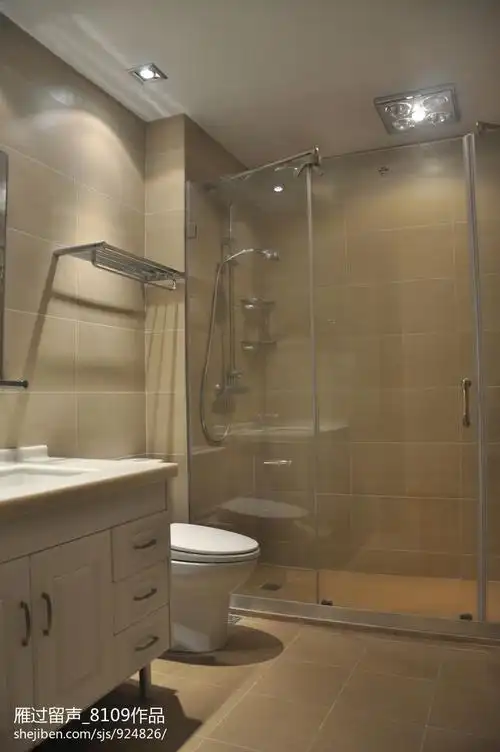 新古典风格玻璃浴室装修图片