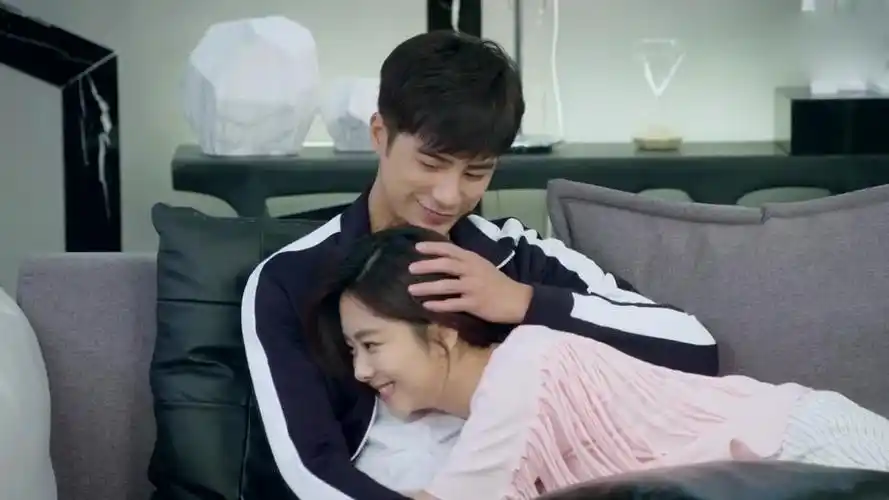 羞羞哒!姜潮谭松韵吻戏大集合