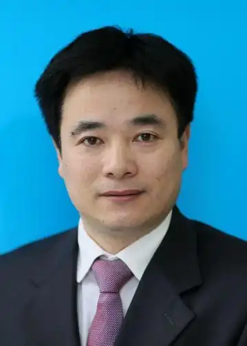 张思平 皮肤科 主任医师