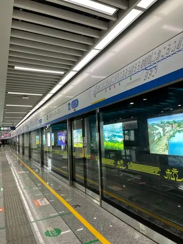 杭州地铁 - 摄影师tomrrey - 图虫