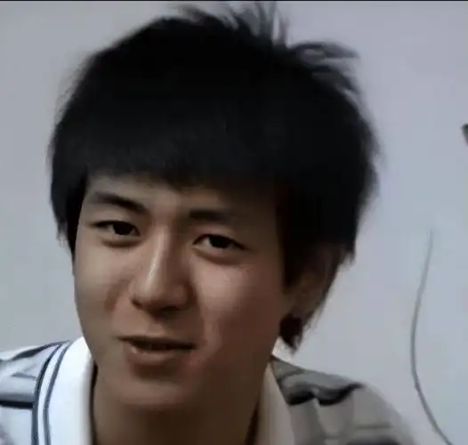 张翰出道前,华晨宇出道前,李现出道前,看到宋威龙:心动的节奏!