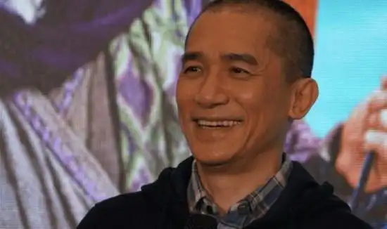 胡子拉碴,发福,剃光头…帅极一时的他们各个变成"老大爷"|梁朝伟|男神