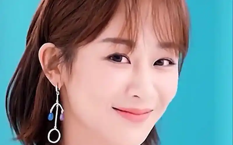 杨紫有一种笑容可以治愈一切