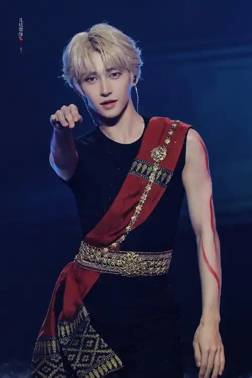 刘宇泰创傣族舞好仙##创造营亚洲